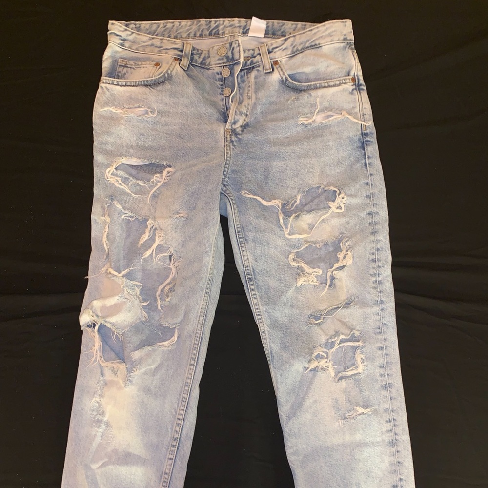 BOYFRIEND low waist acid wash ripped jeans
